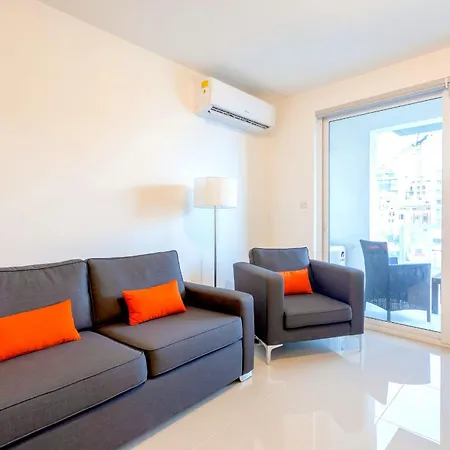Bnbnova - Seafront 2br 2ba With Terrace San Giuliano