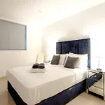 Bnbnova - Seafront 2br 2ba With Terrace Διαμέρισμα Saint Julian's