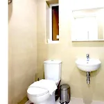 Bnbnova - Seafront 2br 2ba With Terrace Saint Julian's