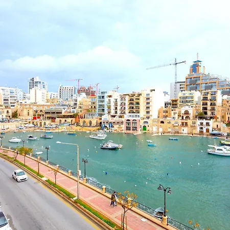 Apartmán Bnbnova - Seafront 2br 2ba With Terrace