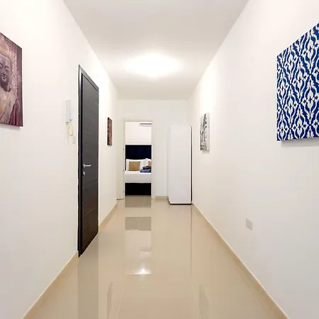 Lejlighed Bnbnova - Seafront 2br With Terrace *