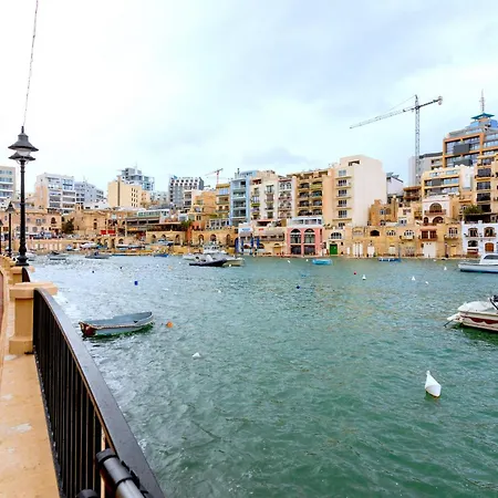 Bnbnova - Seafront 2br With Terrace Saint Julian's