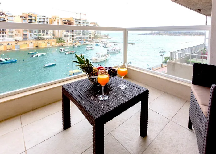 Bnbnova - Seafront 2br With Terrace * St. Julian's